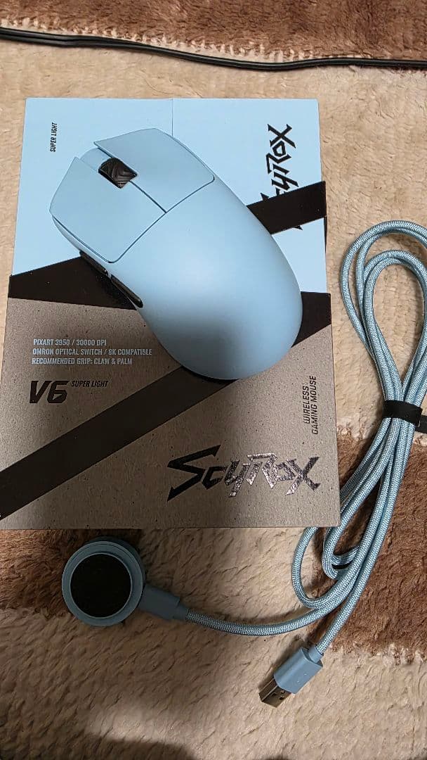 Ducky One 3 Mini 60% Scyrox V6 8kドングル