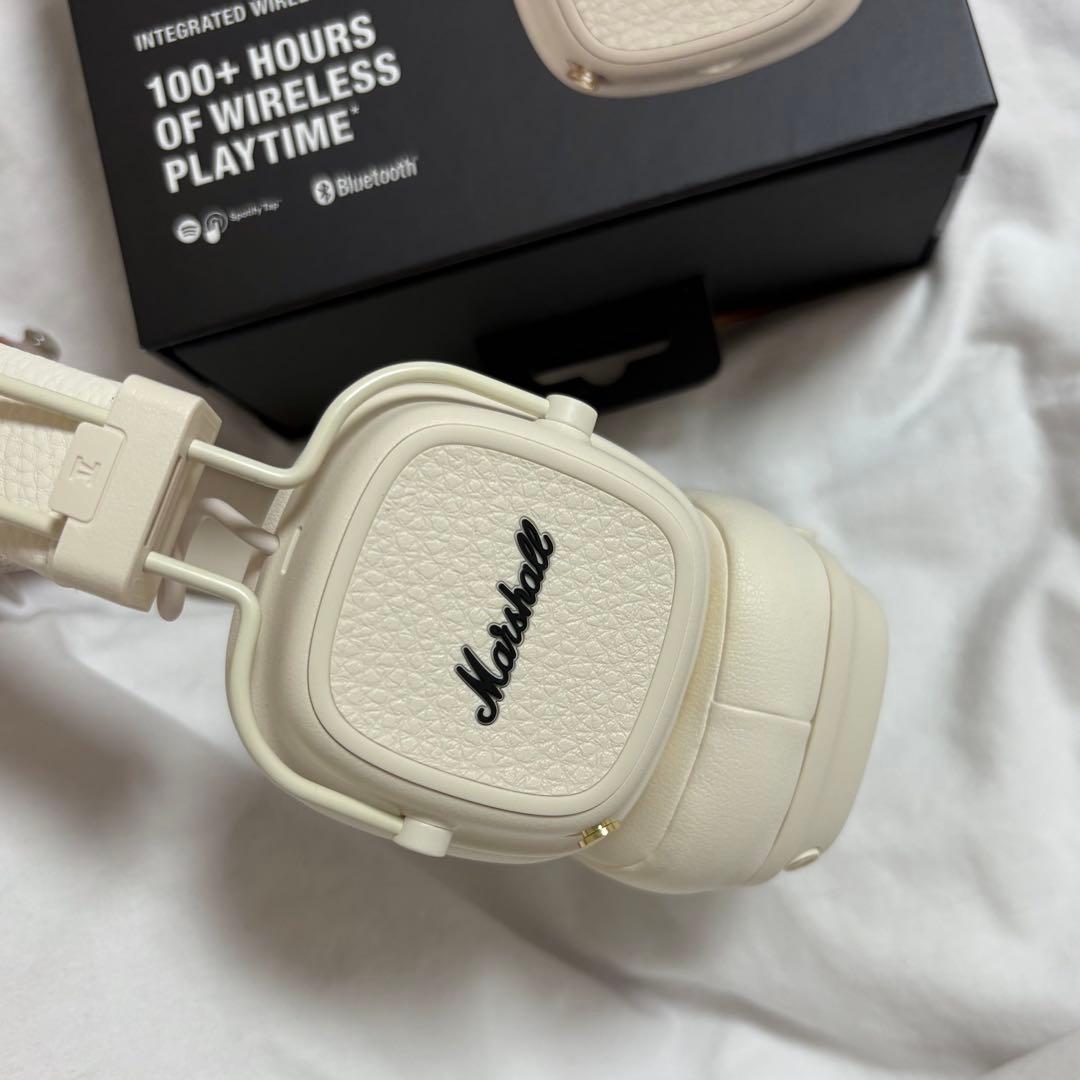 Marshall Major V ワイヤレスヘッドフォン ホワイト