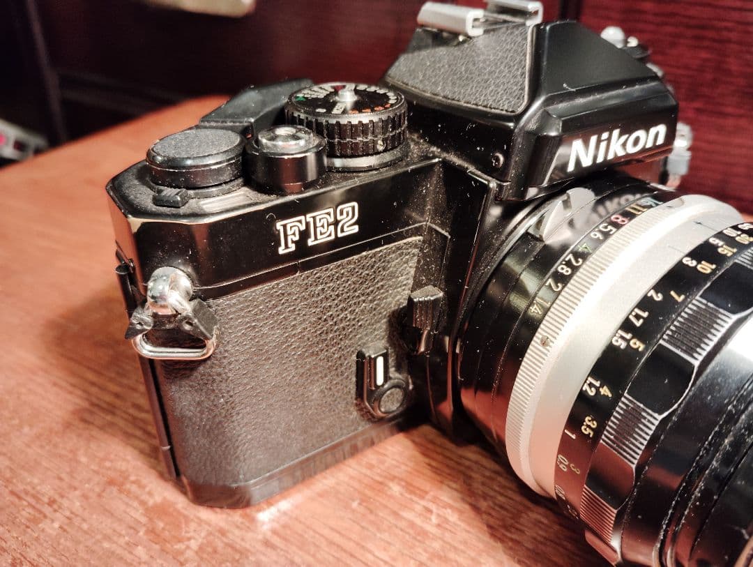 Nikon FE2 一眼レフカメラ レンズ付き
