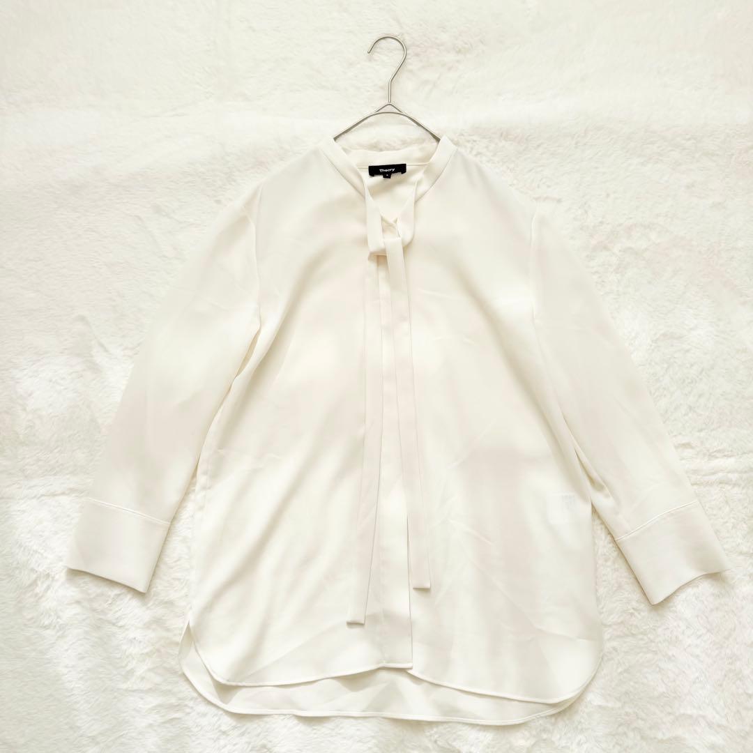 美品✨セオリー　ジョーゼットタイブラウス　長袖　アイボリー　Sサイズ　ボウタイ