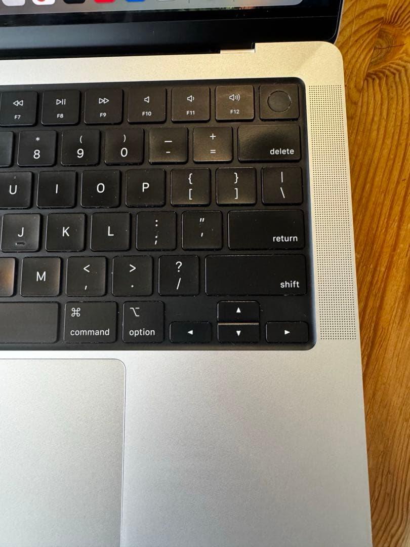 はなApple MacBook Pro 14インチ M1 Pro 32GB