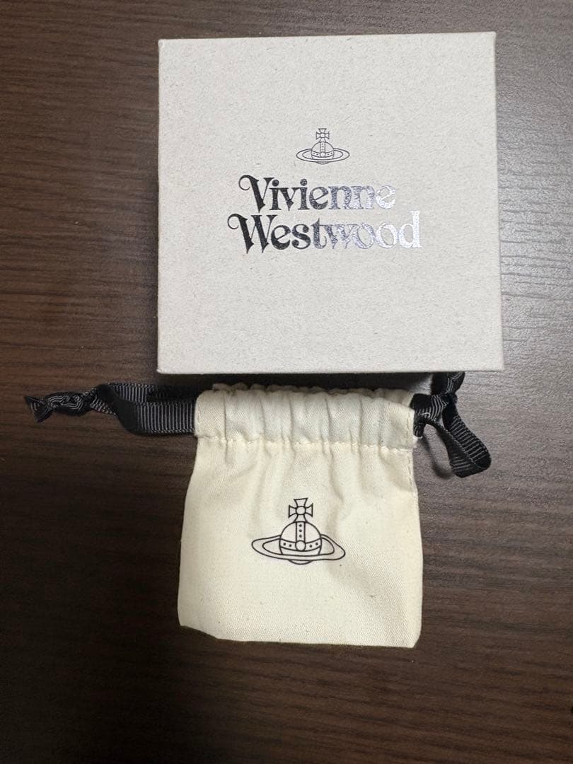 Vivienne Westwood Diamante Heart ネックレス