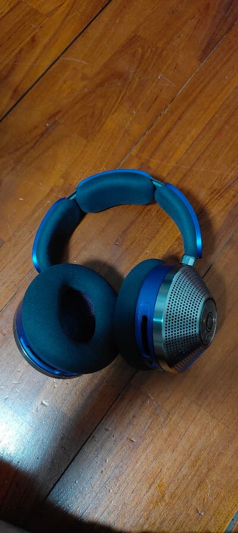 週末限定価格ダイソン Dyson Zone WP01BB ヘッドホン