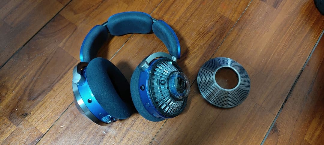 週末限定価格ダイソン Dyson Zone WP01BB ヘッドホン