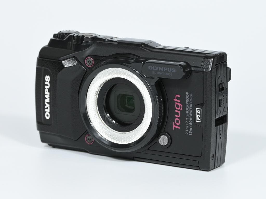 【美品】オリンパス　OLYMPUS Tough TG-5《LEDライトガイド付》