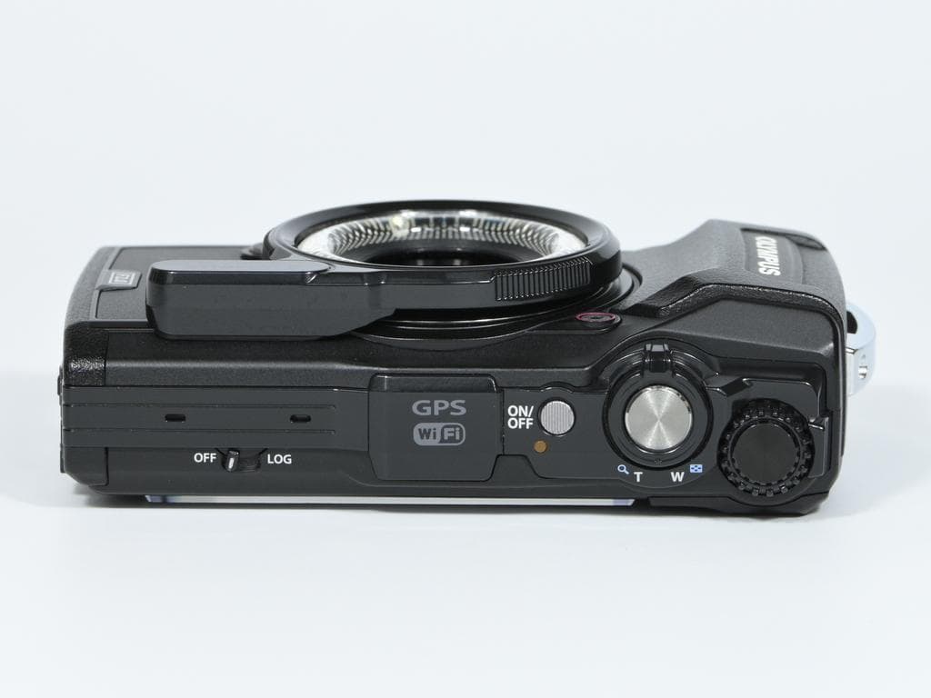 【美品】オリンパス　OLYMPUS Tough TG-5《LEDライトガイド付》