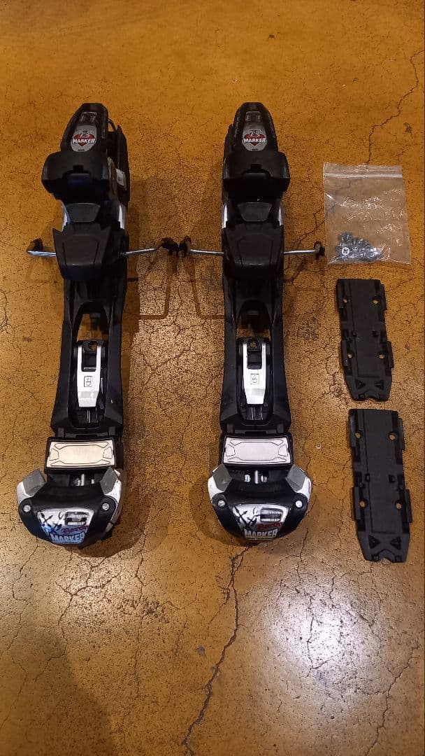 中古マーカー　ツアービンディング　baron13 バックカントリー 山スキーBC