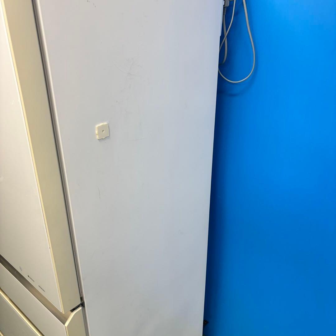 564 パナソニック　大型冷蔵庫　400L強　小型　家庭用　観音開き　自動製氷