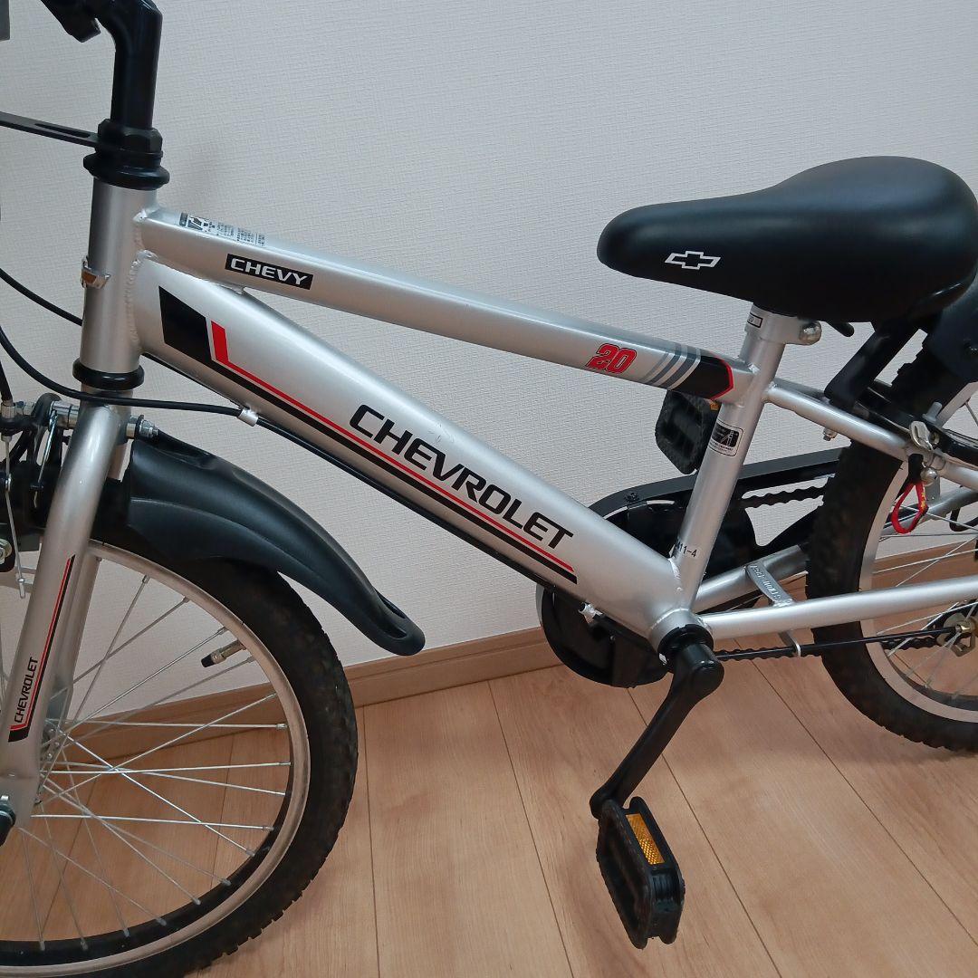 綺麗です。シボレーCHEVROLET キッズ自転車 シルバー20インチ