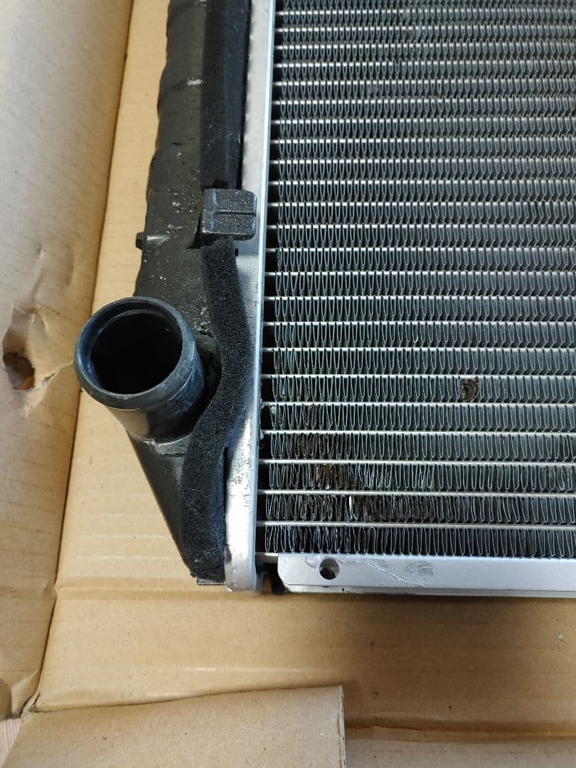 AE86 2層ラジエーター　32mm