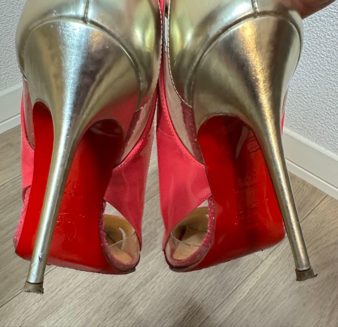 Christian Louboutin ハイヒール パンプス37ハーフ