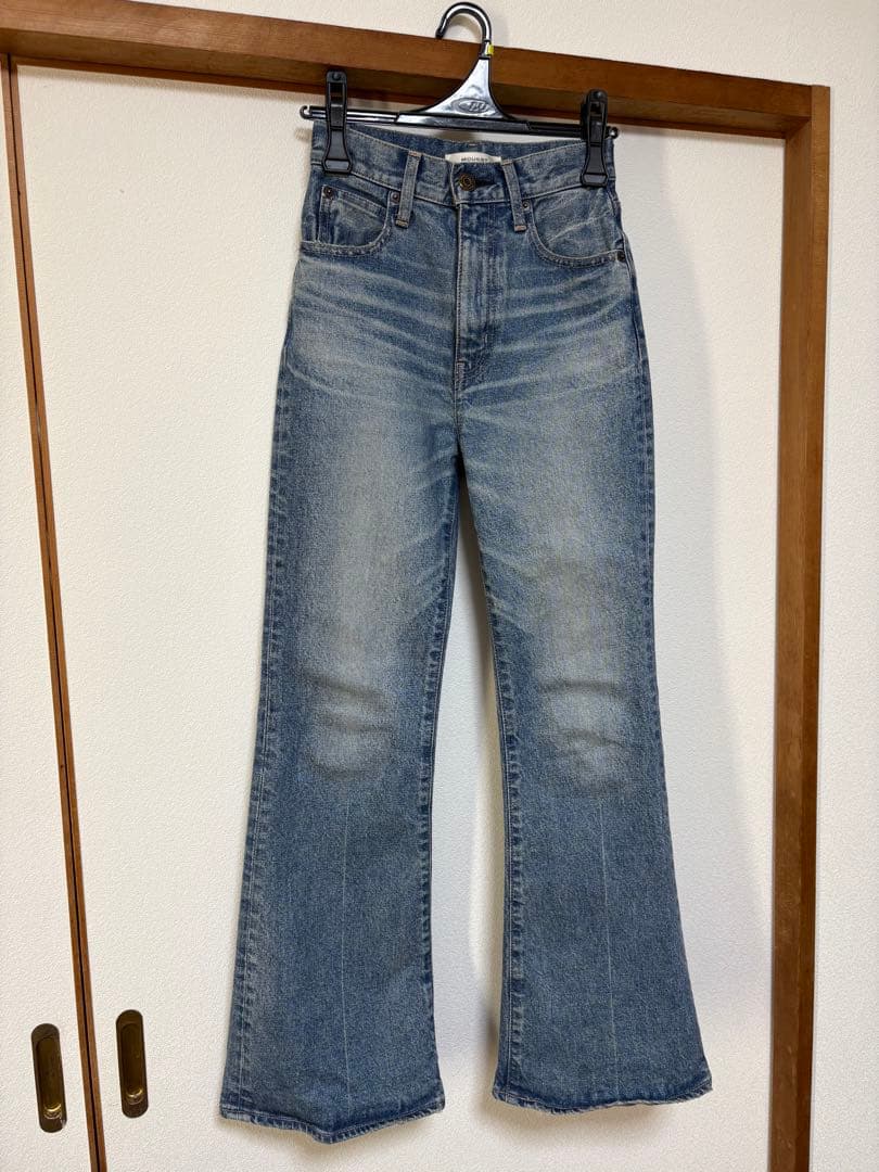 moussy mvs フレア 23