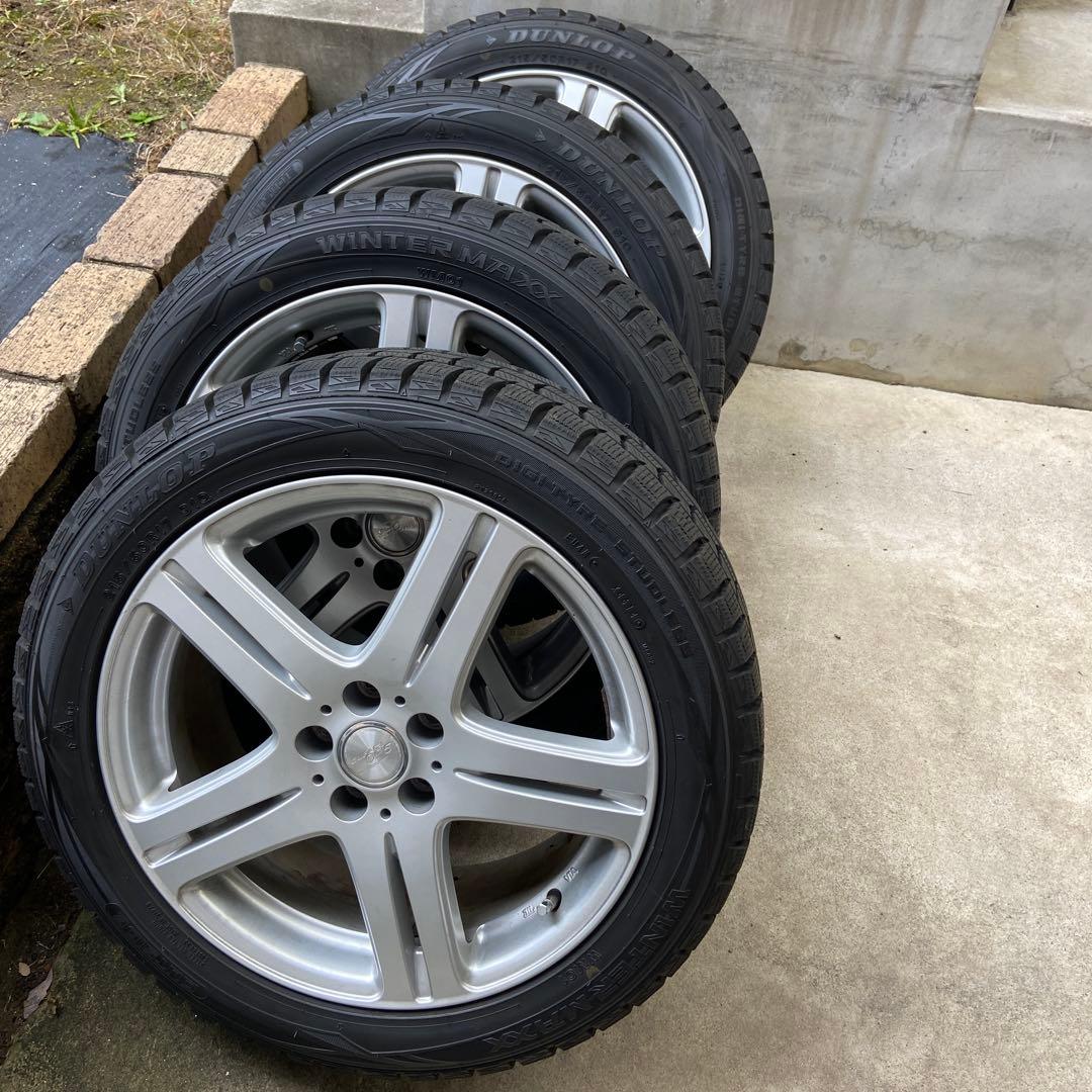 【アリ】カローラスポーツ スタッドレスタイヤとホイール　4本セット