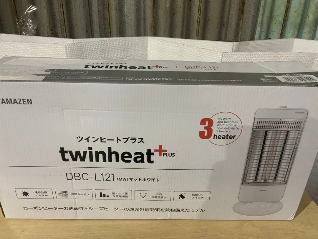 新品未使用箱不良　山善　ハイブリッドヒーター DBC-L121(MW)