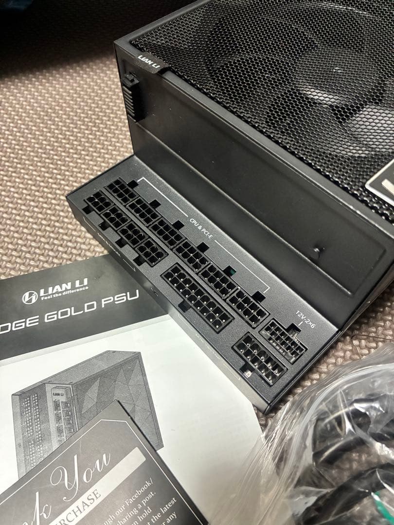 s*e様 LIAN LI EG0850G 80 PLUS GOLD PSU（中古