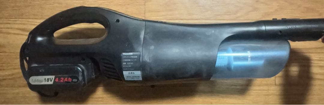 Panasonic 工事用 充電クリーナー