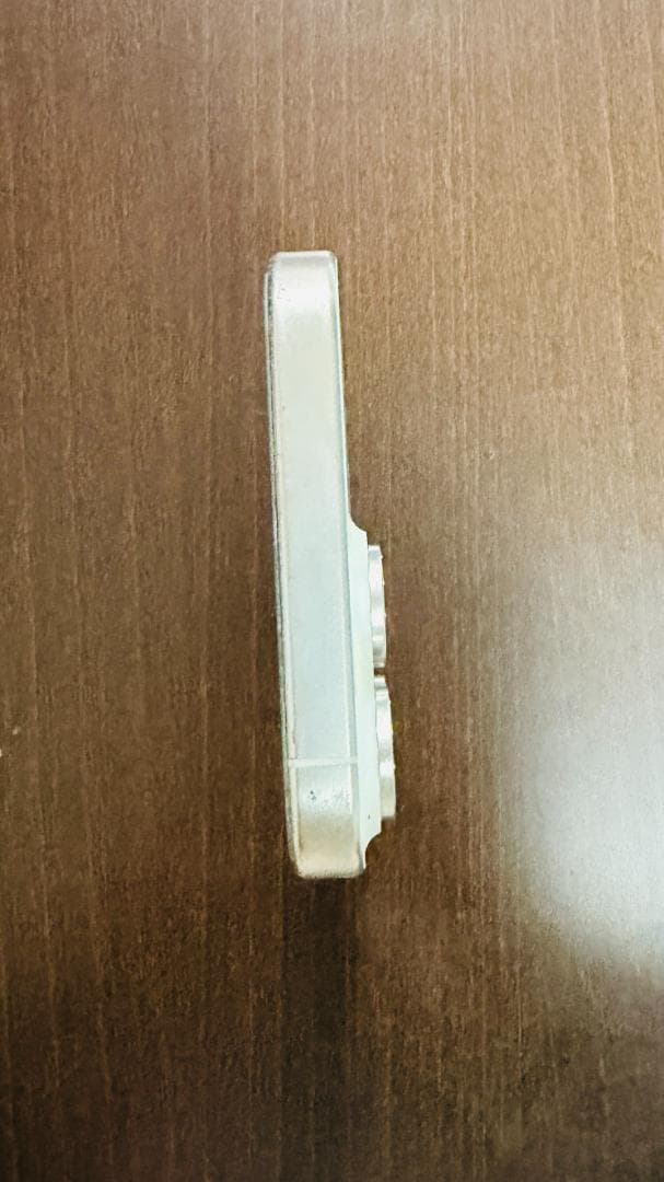 iphone 15 Pro Maxホワイトチタニウム　256GB　SIMフリー