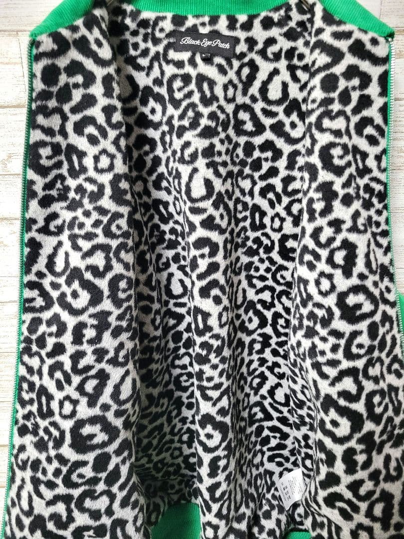 【美品】ブラックアイパッチ 刺繍 コーデュロイジャケット 裏地ヒョウ柄 猛犬注意