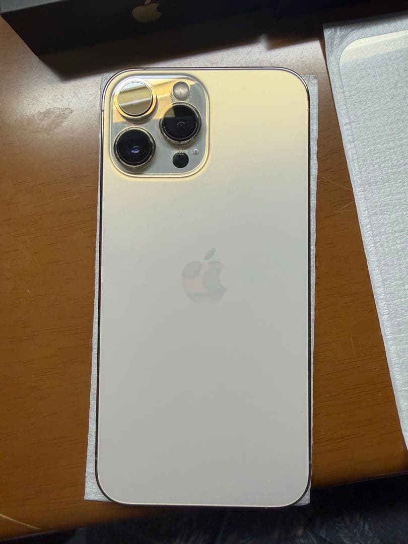 iPhone 13 Pro MAX 本体 simフリー　256GB おまけ付き