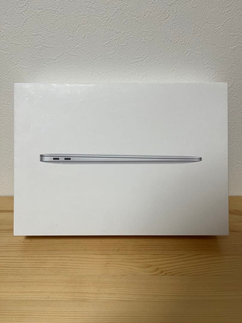 美品MacBook Air （M1 2020) 16GB/512GB
