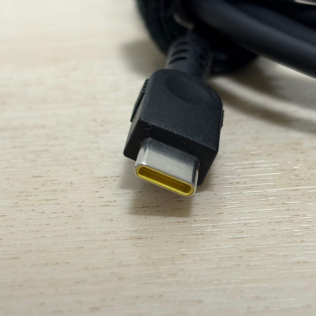 Lenovo Yoga Pro 7i Gen 8 14型　14IRH8