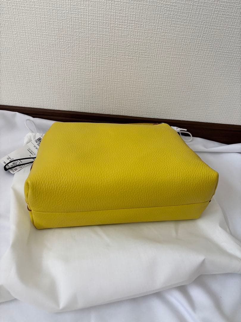 新品！限定カラー　GIANNI CHIARINI イエロー ジャンニキアリーニ