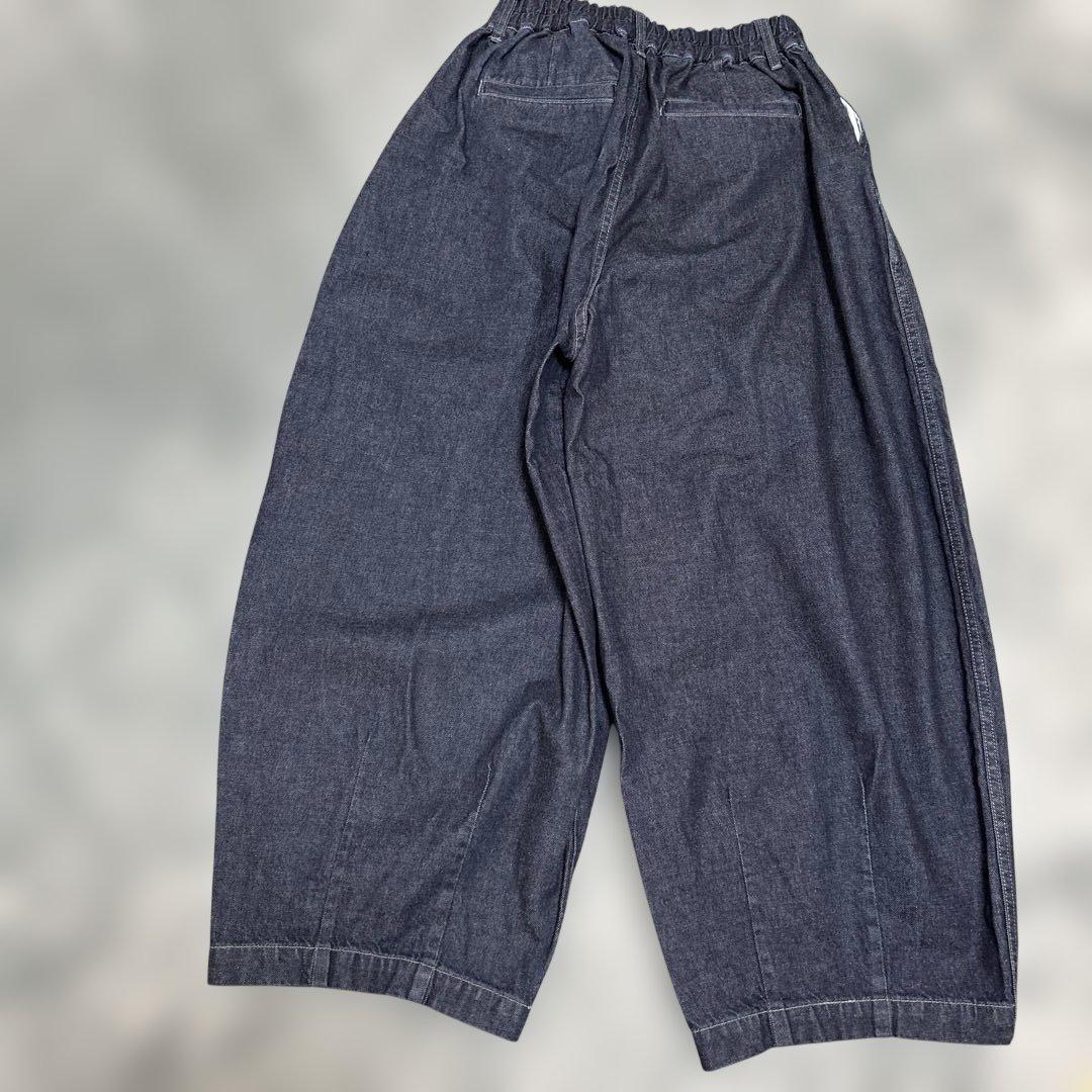 HARVESTY ダークデニム ワイドパンツ