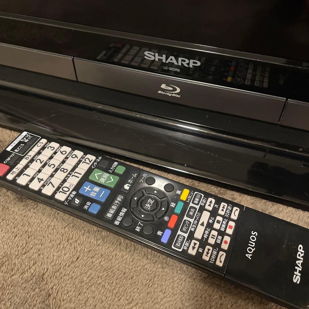 ブルーレイレコーダー、HDD500GB内蔵 32型 シャープ LED液晶テレビ