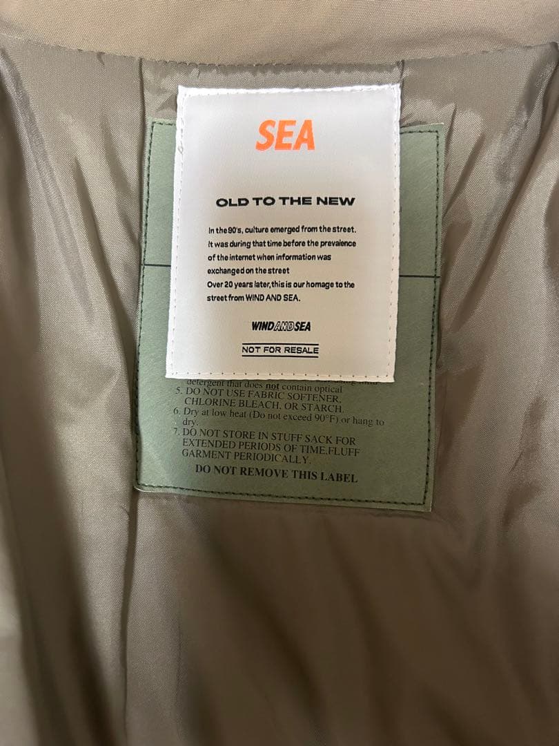 WIND AND SEA フード付きベージュジャケット