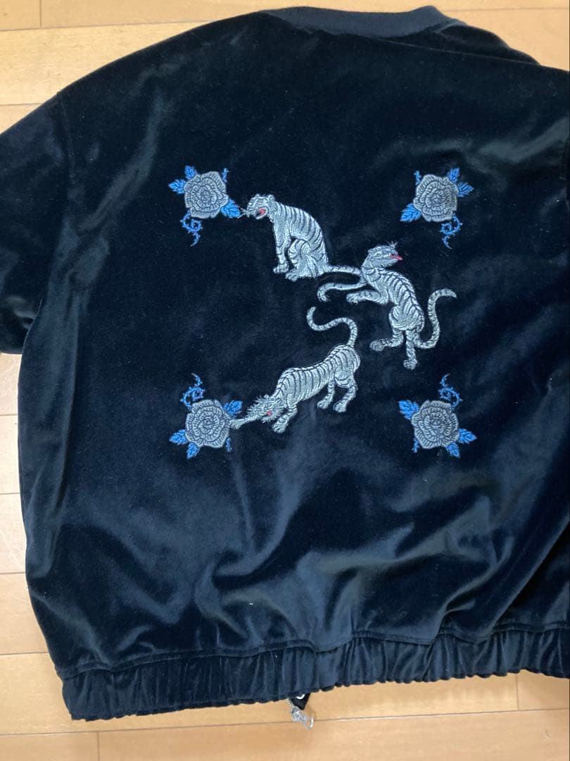 ブルーナボイン　ベルベット スカジャン