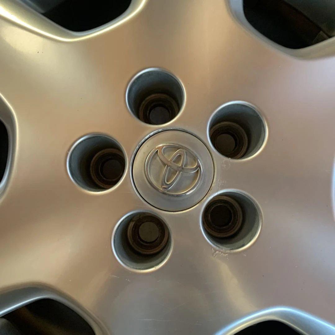 トヨタ　セルシオ30 31 純正ホイール4本セットタイヤ付き　中古品