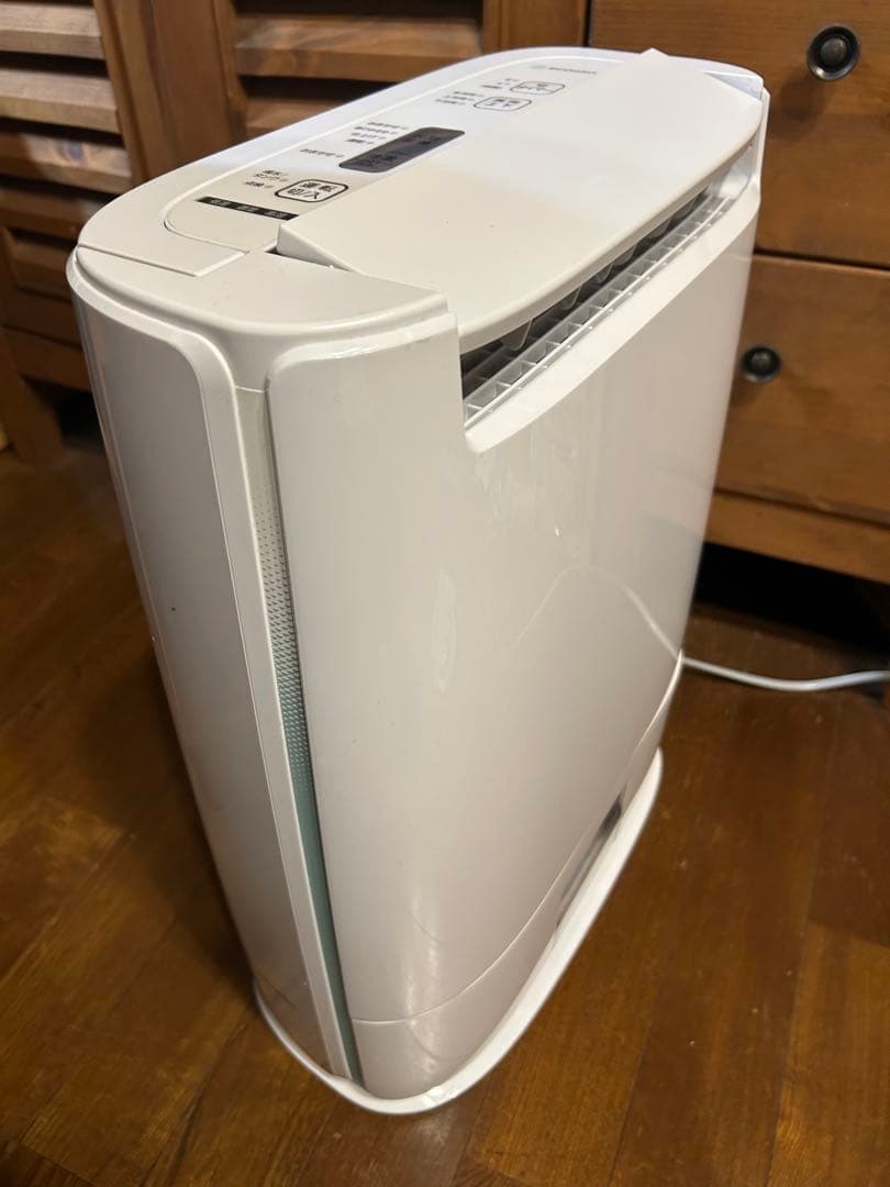 2021年製　 美品 衣類乾燥除湿機　パナソニック　F-YZU60 14畳