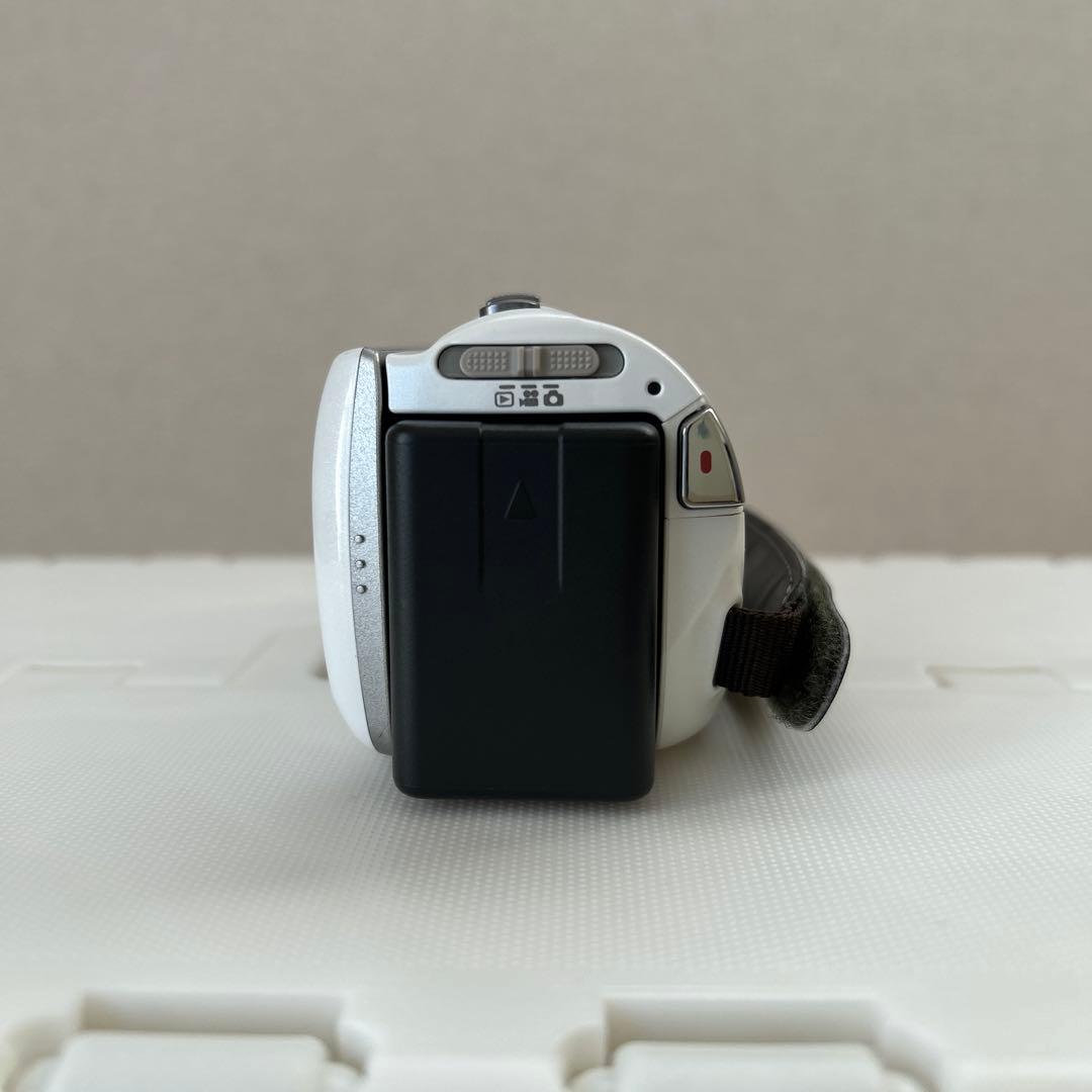 ビデオカメラ Panasonic HC-V520M 卒業 入学