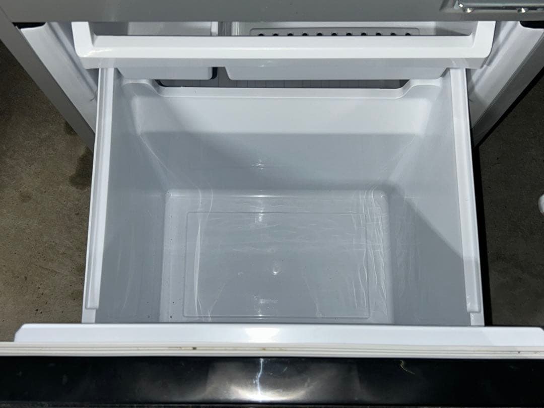 ☆山口県周南市下松市のみ送料無料　冷蔵庫 アクア 2022年製　126L