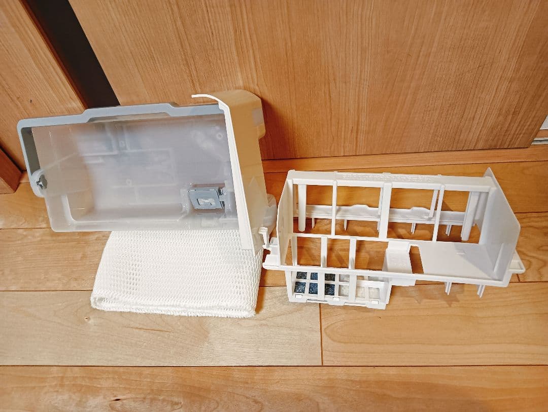 パナソニック 加湿空気清浄機 ナノイー F-VXT40 2021年製 〜18畳