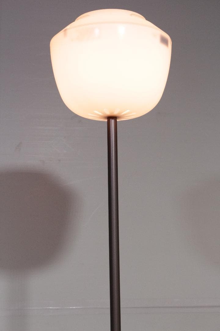 FLOSフロス★フロアランプ★TATOU　F★２０１４年製★イタリア製★