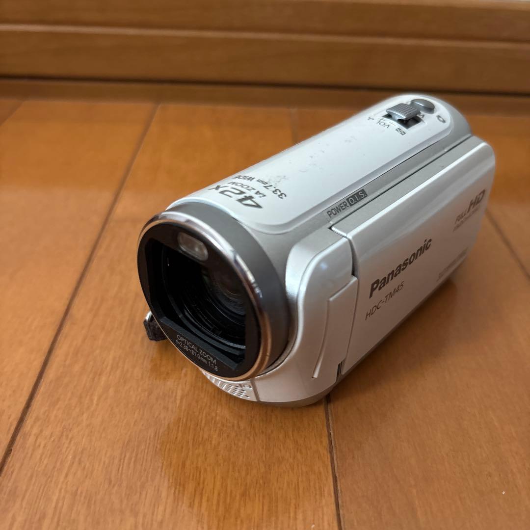Panasonic ビデオカメラ　HDC-TM45 ホワイト