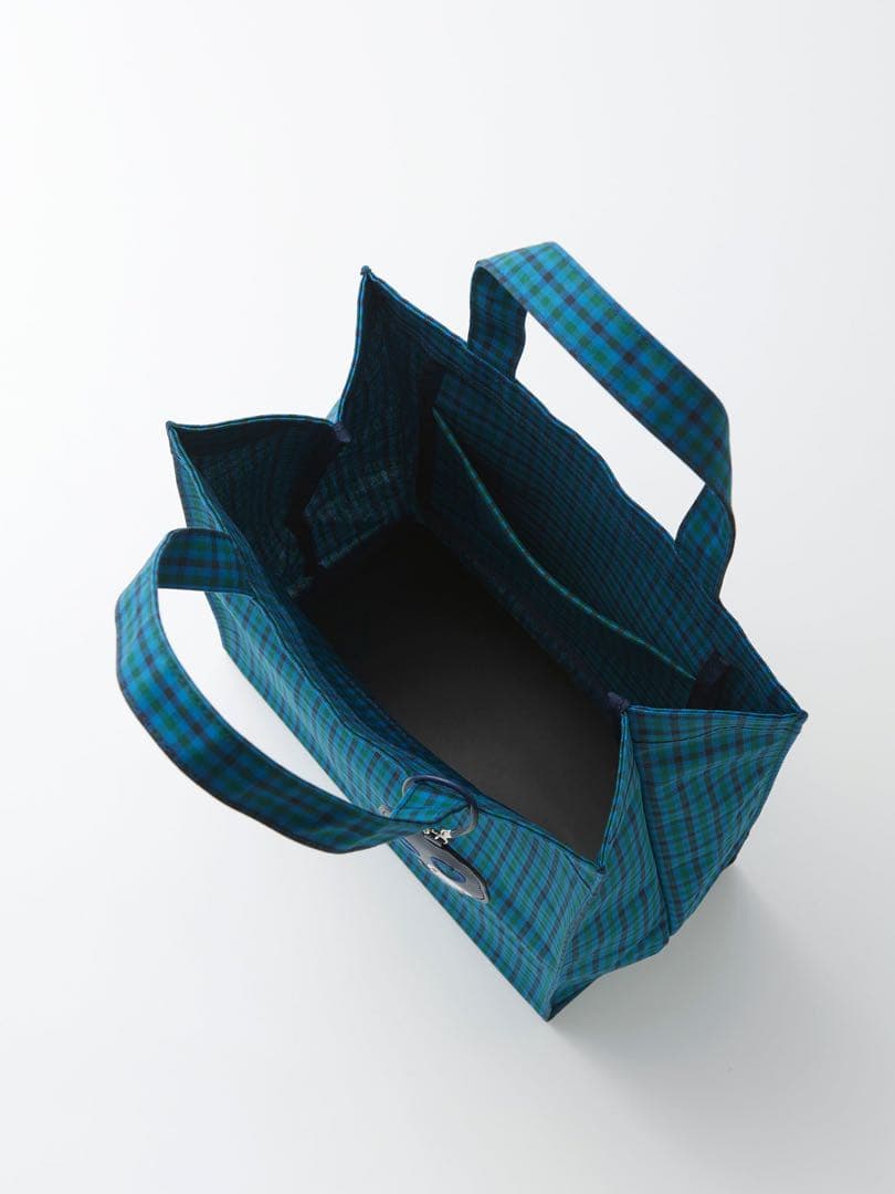 【開封・未使用】ファミリア　青系ファミリアチェック　トートバッグ★チャーム付き