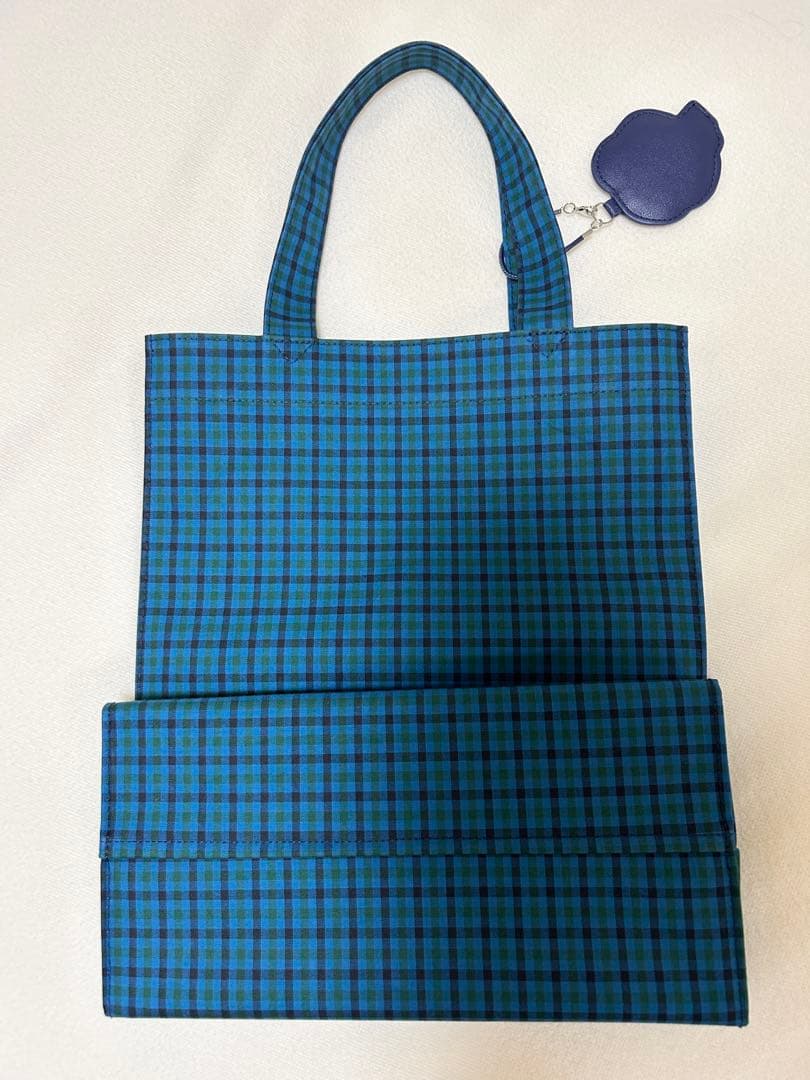 【開封・未使用】ファミリア　青系ファミリアチェック　トートバッグ★チャーム付き