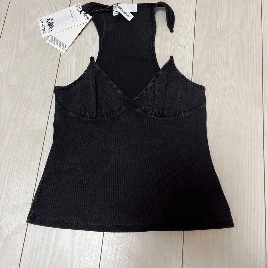 Ｈ＆Ｍ グレンマーティンス タンクトップ 黒 ブラック キャミソール