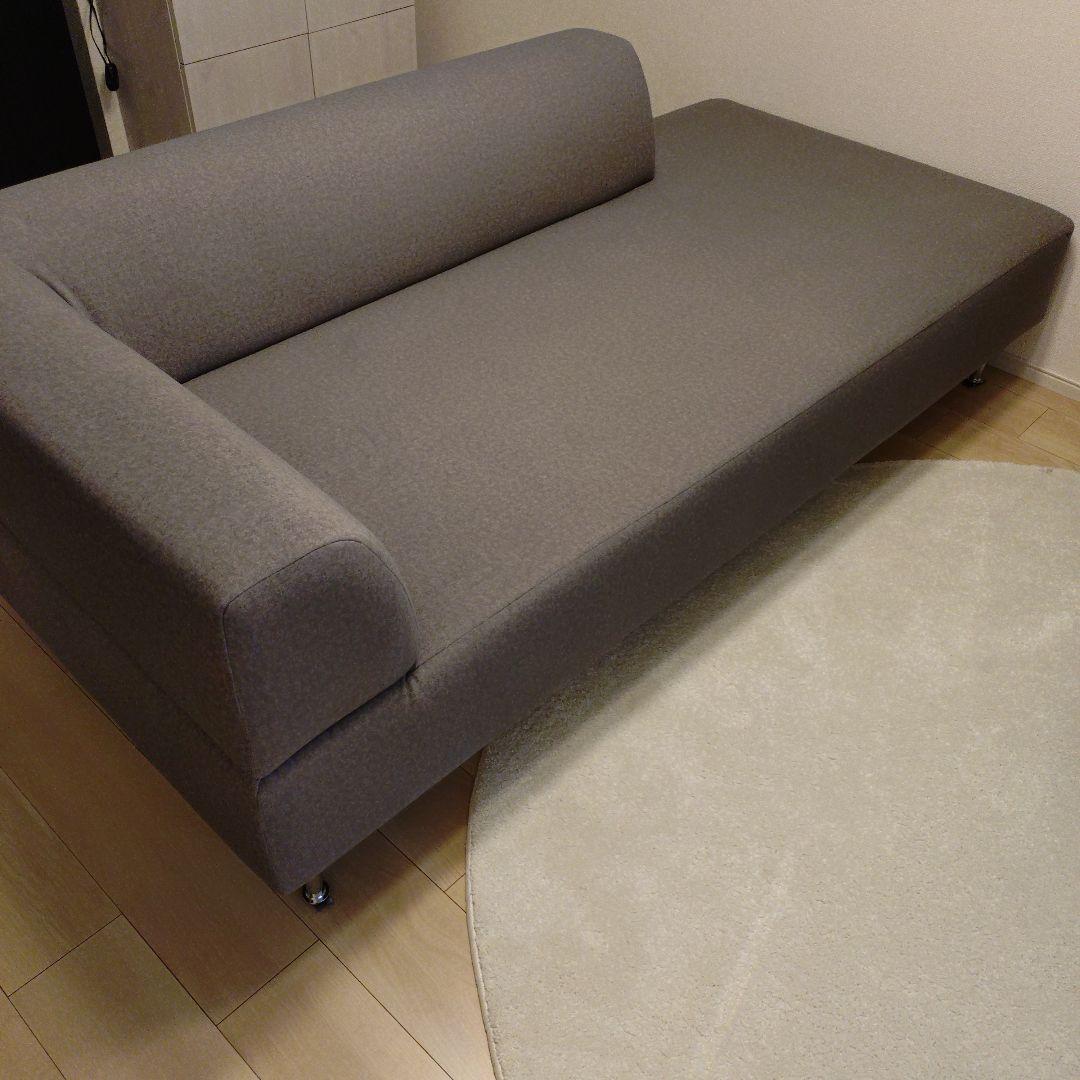 ニトリ　カウチモダン片肘ソファ グレー