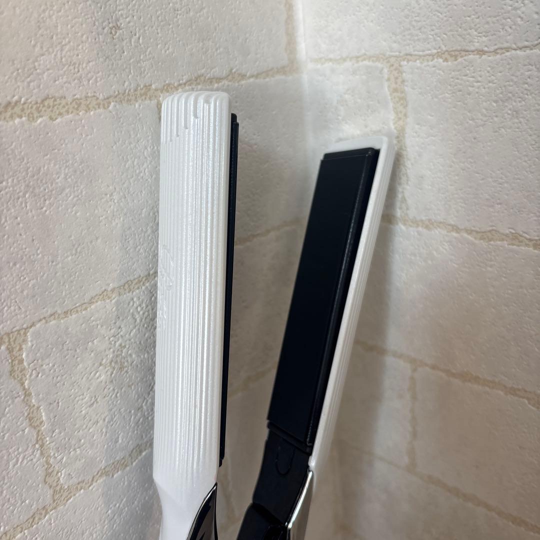 ReFa リファ ストレートアイロン（キャップ付き）