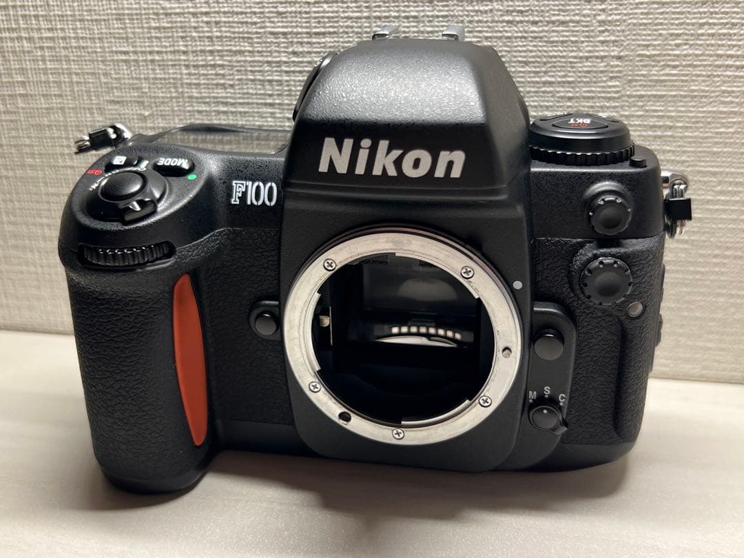 Nikon F100 + レンズ2本