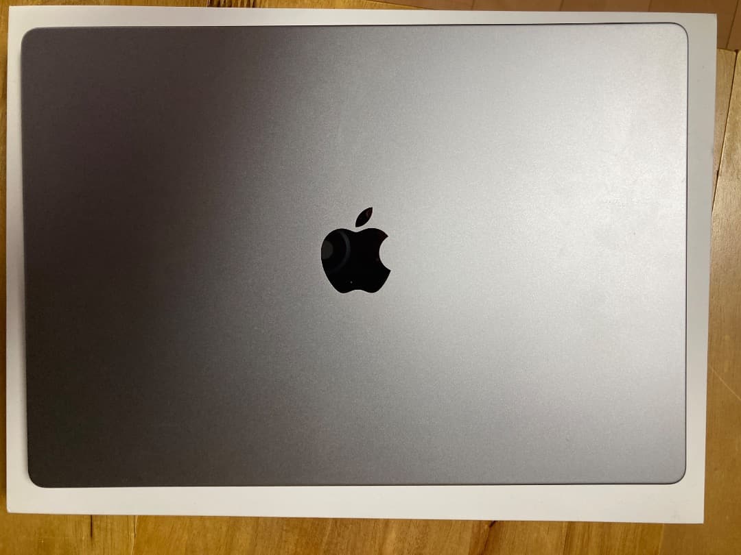 【画面不良】MacBook Pro M1MAX 32cGPU 32g 1T