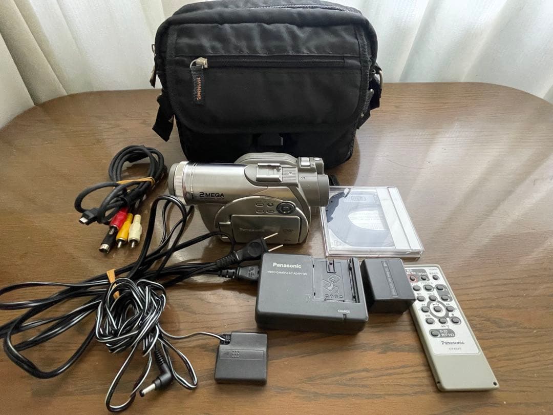 Panasonic VDR-M95 ビデオカメラ