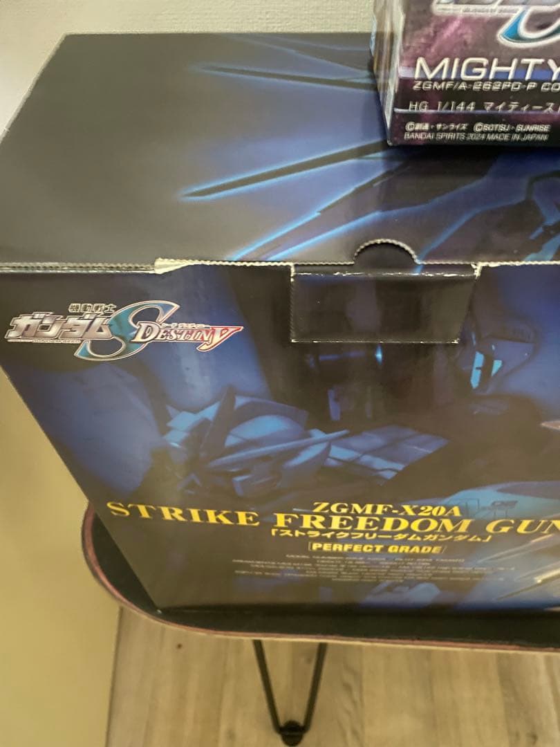 に*け様 ガンダムプラモデル