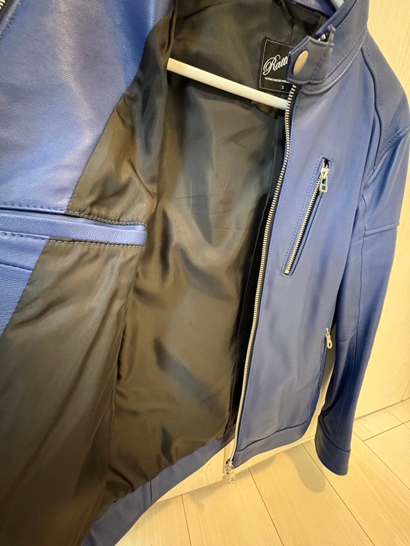 ブルー　レザー　ジャケット