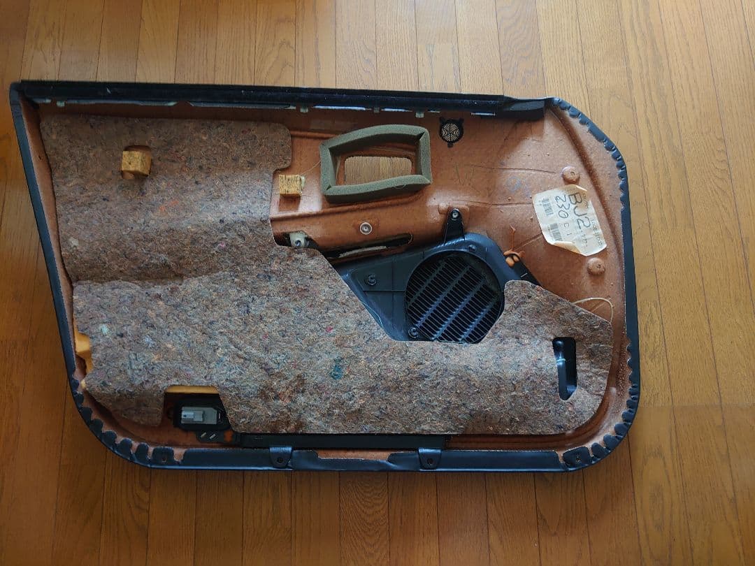 JZX100 チェイサー 内装 内張り(右側のみ)