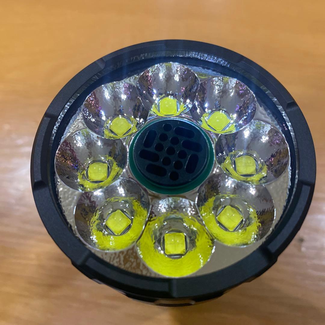 LUMINTOP Mach 4695 懐中電灯