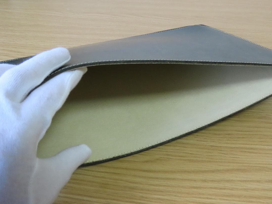 buzzhouse design 本革 ノート PC ケース 13インチ用